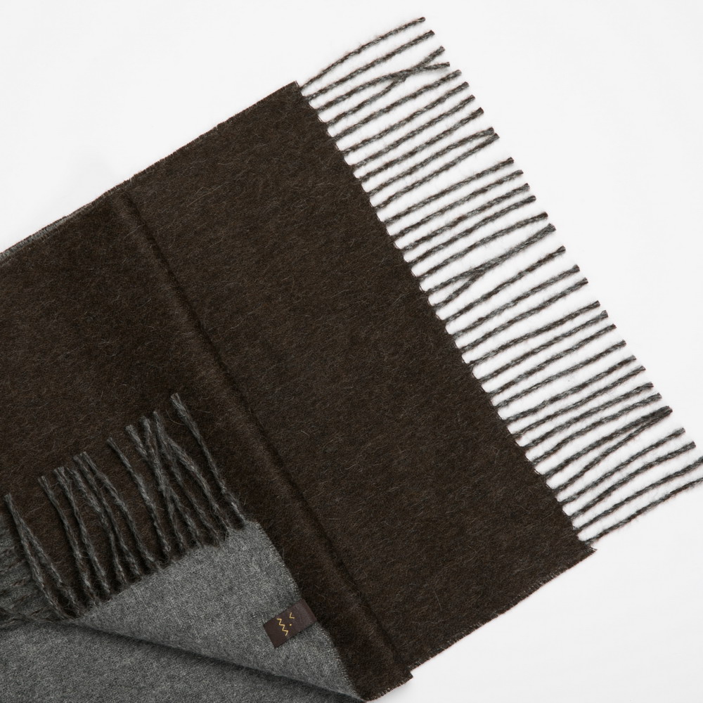 dvipusis-tamsiai-rudos-pilkos-spalvos-salikas-165