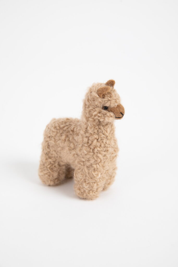 alpakiukas-alpi-naturalus-veltinis-zaislas-vaikui-276