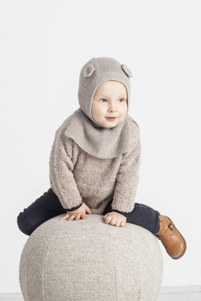 smelio-kepure-salmas-paprasta-smelio-spalvos-meskutis-megztinis2