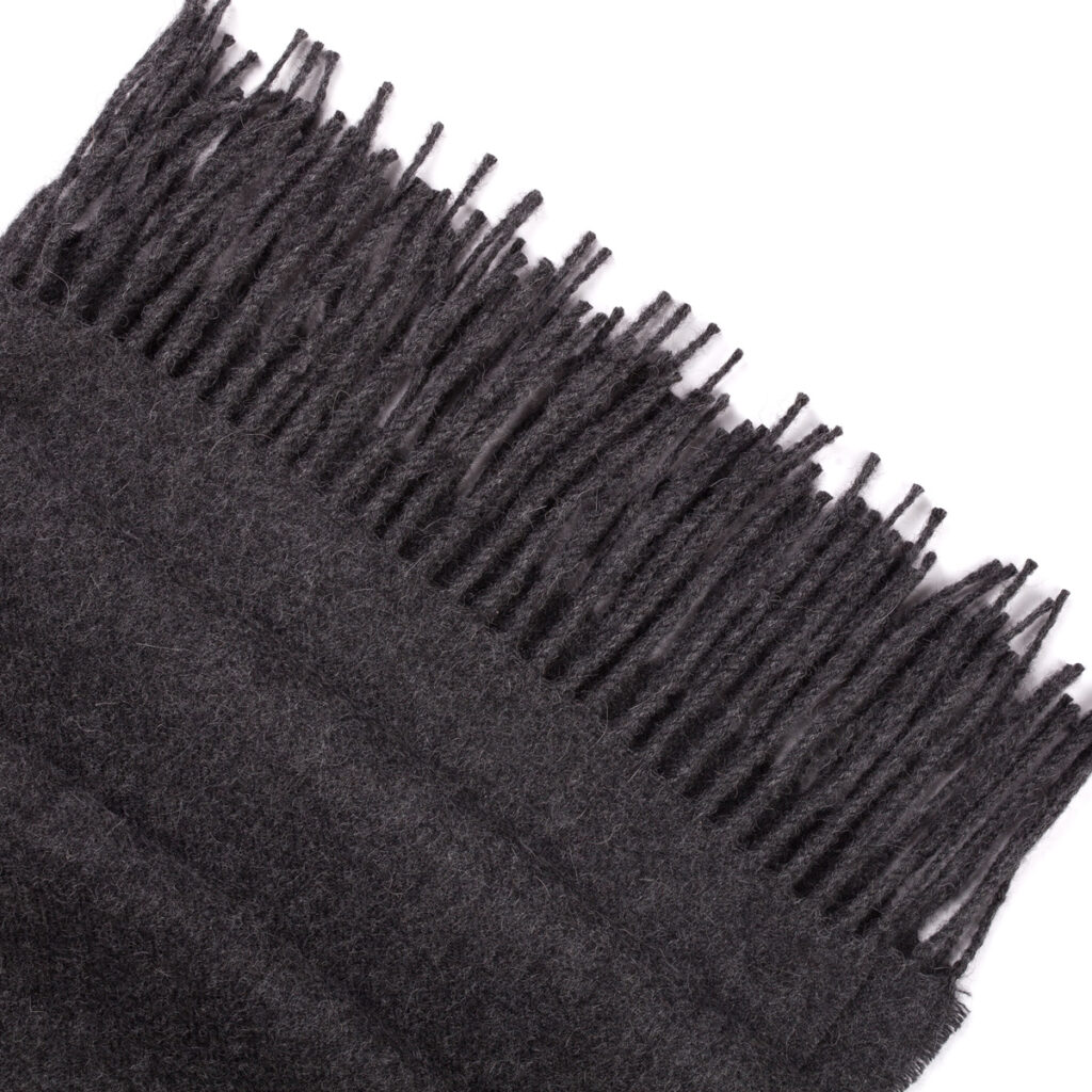 tamsiai-pilkos-spalvos-salikas-115-3