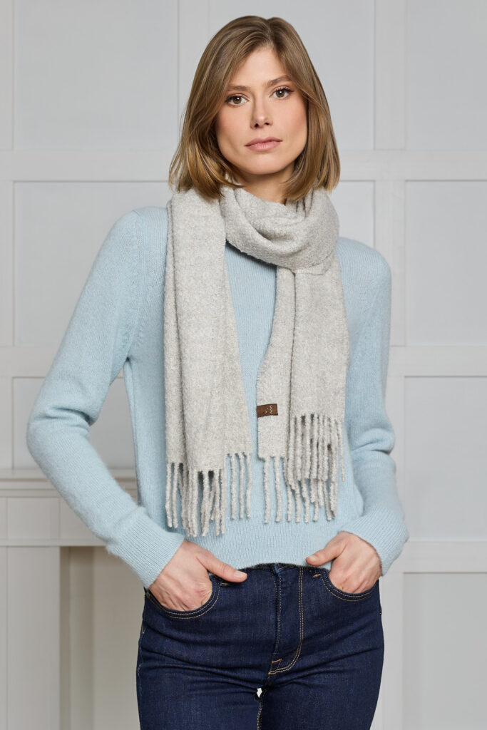 Boucle“ audinio alpakos-šilko šalis, pilkos spalvos