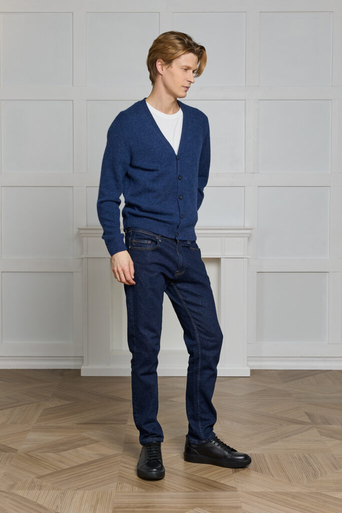 Klasikinis kardiganas Elian, tamsiai mėlynos spalvos3