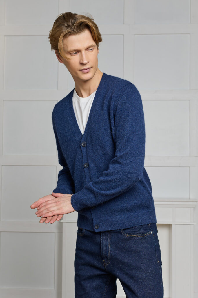 Klasikinis kardiganas Elian, tamsiai mėlynos spalvos6