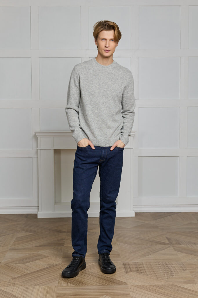 Klasikinis megztinis Francisco, pilkos spalvos