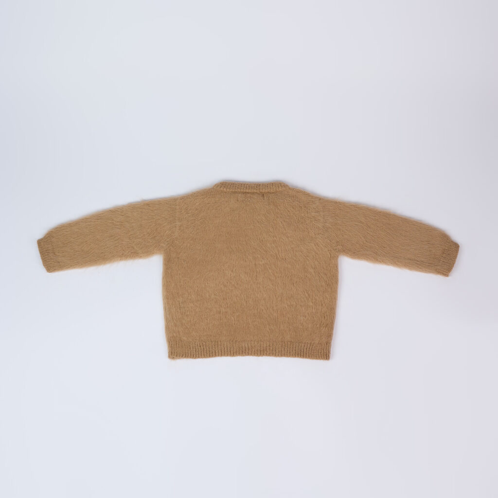 Ilgo plauko megztinis, smėlio spalvos (6)