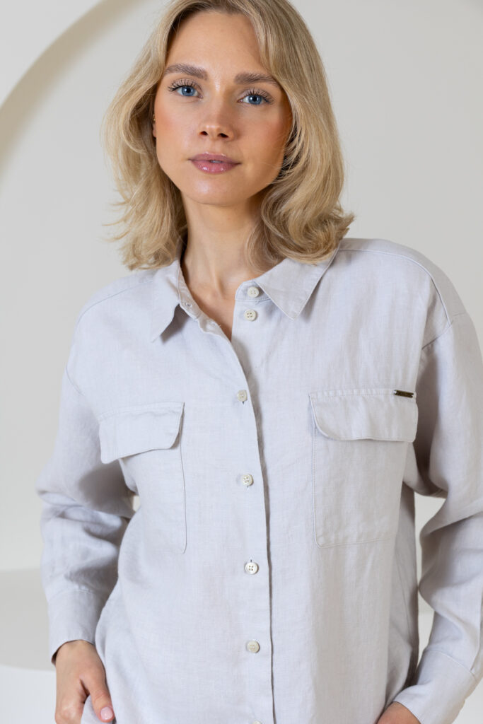 Marškiniai su pridėtinėmis kišenėmis Pari, pilkšvai-smėlinės spalvos