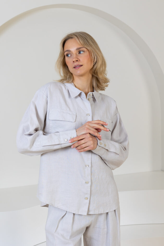 Marškiniai su pridėtinėmis kišenėmis Pari, pilkšvai-smėlinės spalvos (7)