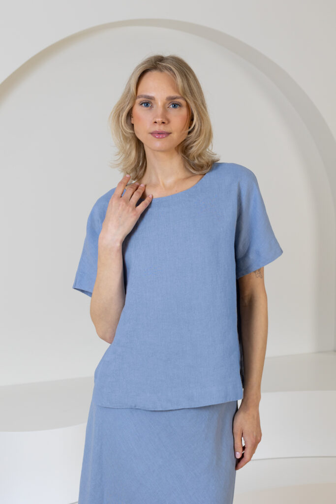 Palaidinė nuleistais pečiais Zapata, žydros spalvos (4)