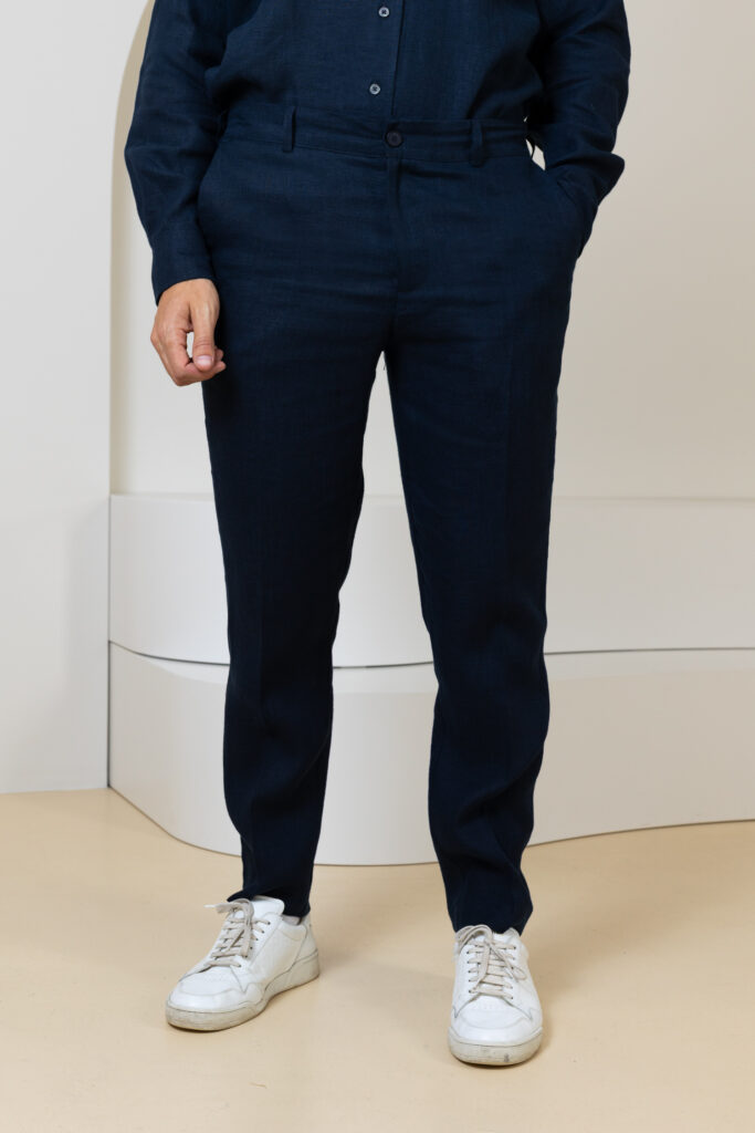 Klasikinės kelnės Salazar, tamsiai mėlynos spalvos (1)