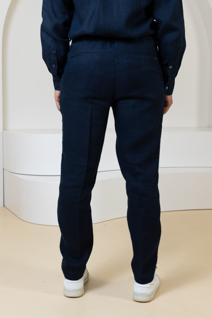 Klasikinės kelnės Salazar, tamsiai mėlynos spalvos