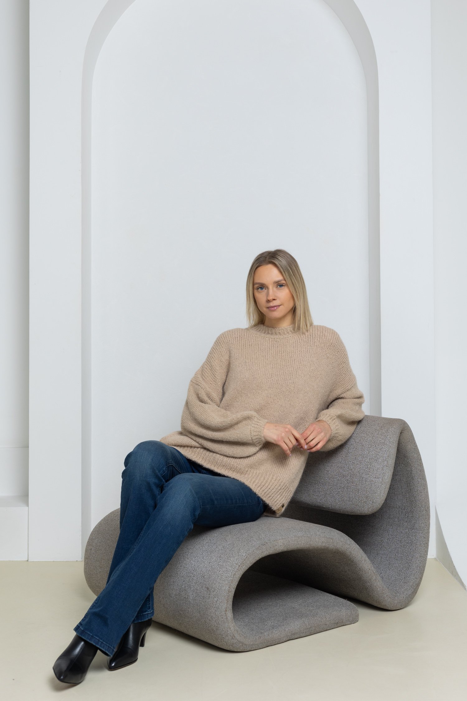 Megztinis pūstomis rankovėmis Stella - Image 48